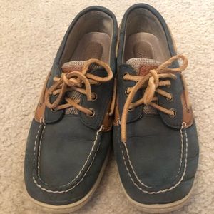 Navy Sperry’s sz 7.5